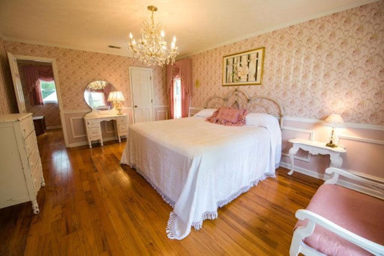 Blue Heaven Bed & Breakfast บลูริดจ์ ภายนอก รูปภาพ